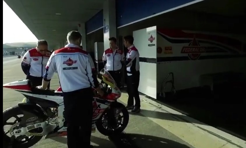 Di Tengah Covid-19, Federal Oil Bantu Bengkel Korban Banjir Bandang