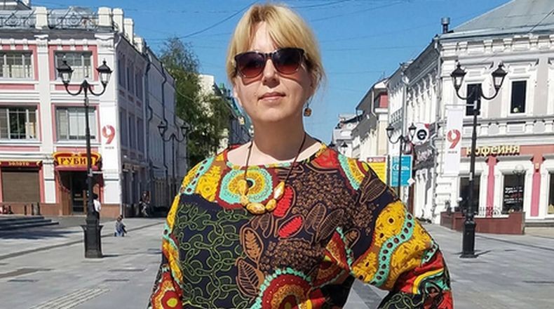 Jurnalis Perempuan Rusia Tewas Bakar Diri di Depan Kantor Pemerintah