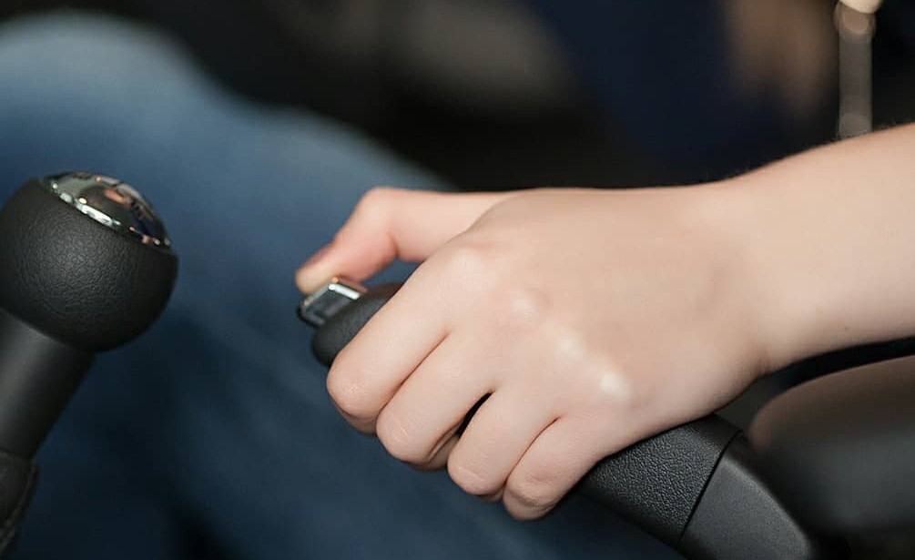 Rem Tiba-Tiba Blong di Jalan, Jangan Panik Ini Harus Anda Lakukan