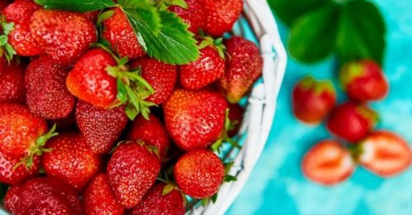 Selain Enak Dijadikan Jus, Stroberi Miliki Manfaat untuk Kecantikan