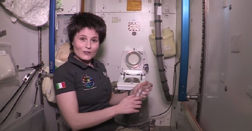 NASA Kirim Toilet Senilai Rp339 Miliar ke Stasiun Luar Angkasa