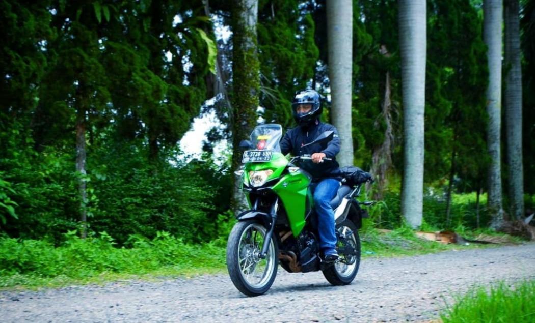 Cara Mengendarai Motor Petualang, Perhatikan Langkah Dasar Ini