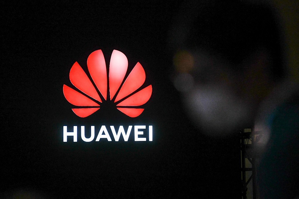 Inggris Tuding Huawei Bersekongkol dengan Partai Komunis China