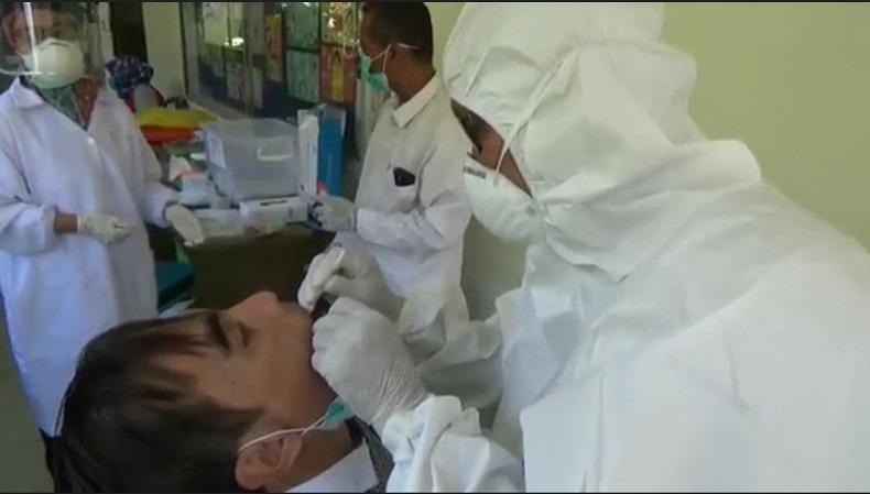 Awas! Warga Jakarta Tolak Tes Swab Didenda Rp5 Juta