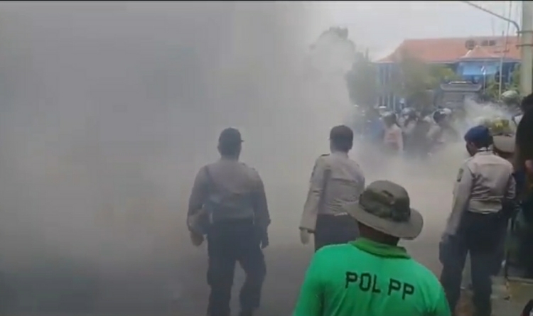 8 Petinggi KAMI Ditangkap terkait Demo UU Cipta Kerja, Ini Peran Mereka