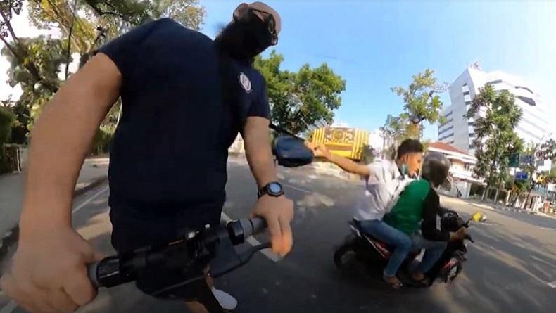 Viral Video Bule di Medan Dijambret saat Naik Skuter hingga Jatuh Tersungkur