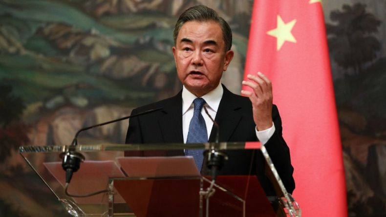 Menlu China Sebut Hubungan Negaranya dengan AS Berada di Persimpangan Jalan