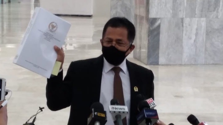 Sekjen DPR Cerita Surat Amnesti Saiful Mahdi Sempat Mampir ke Roma