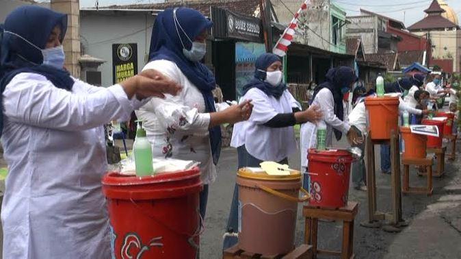 Tekan Kasus Covid-19, Satgas PB IDI: PPKM Perlu Dibarengi Disiplin Protokol Kesehatan