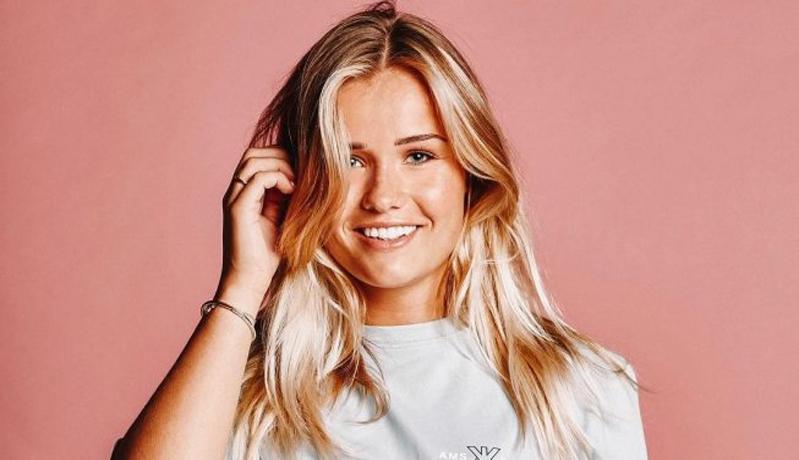 Pacar Cantik Frenkie De Jong Ternyata Fans Berat Lionel Messi