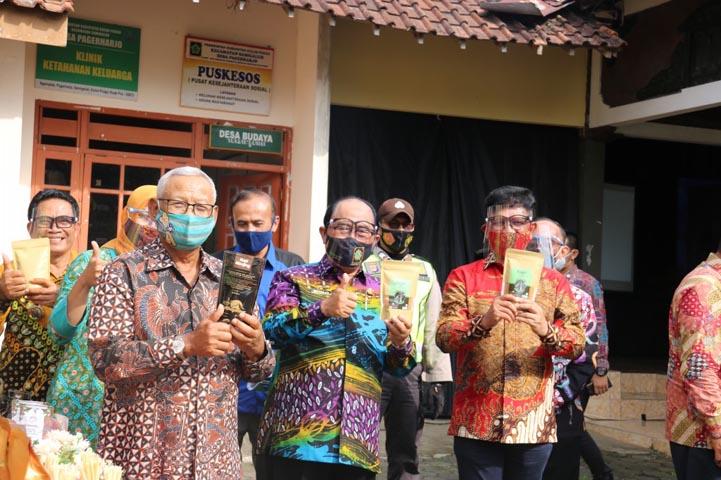 Dukung Pariwisata dan UMKM di Kulonprogo, Menkominfo Bantu Akses Internet