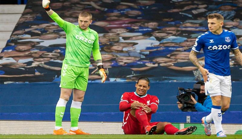 Bikin Van Dijk Cedera Parah, Jordan Pickford Lolos dari Hukuman