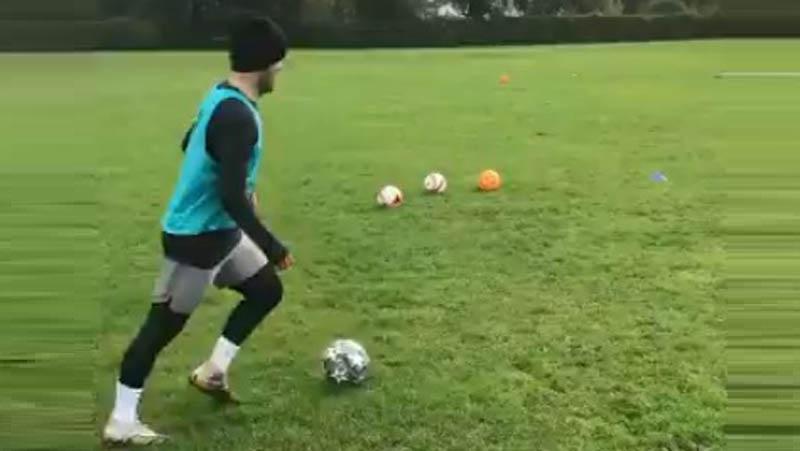 Menganggur, Jack Wilshere Berlatih di Taman Sambil Cari Klub Baru