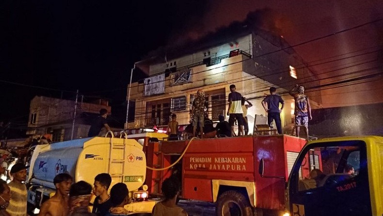 Rumah Ludes Terbakar, 728 Warga Dok IX Jayapura Mengungsi