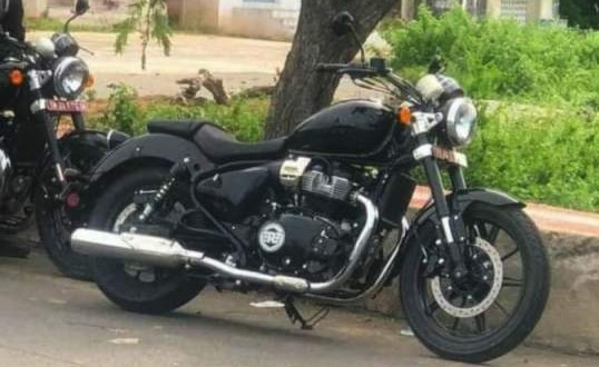 Motor Baru Royal Enfield Tertangkap Kamera Tanpa Kamuflase