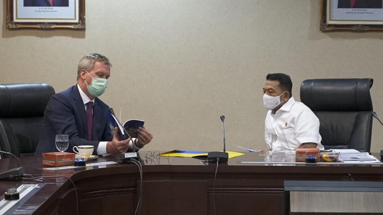 Bertemu Dubes Uni Eropa, Moeldoko Jelaskan Omnibus Law