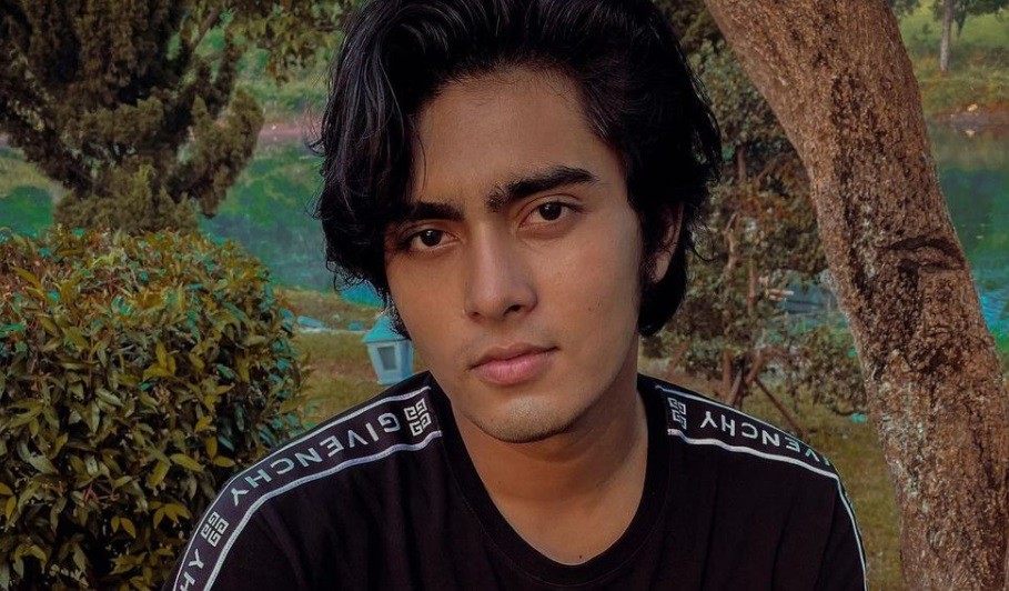 Sosok Renald Ramadhan di Mata Para Penggemar: Rapi dan Rajin Salat