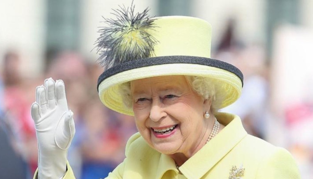 Ratu Elizabeth II Cari Pembantu Digaji Rp364 Juta