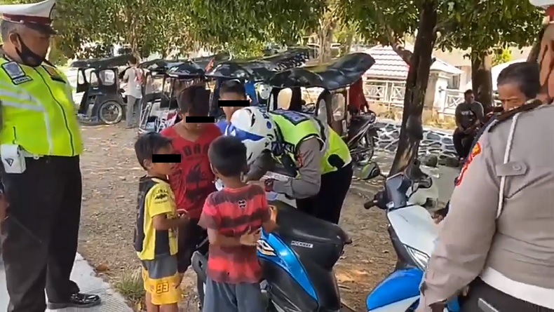 Viral Bocah di Toraja Utara Menangis Ditilang Polisi