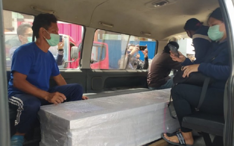 24 Tahun Bekerja di Malaysia, Perempuan Asal Kalbar Pulang Tinggal Nama