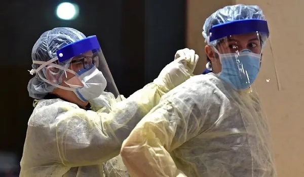 Kawal Vaksinasi, Pemerintah Siapkan 440.000 Tenaga Medis dan 23.000 Vaksinator