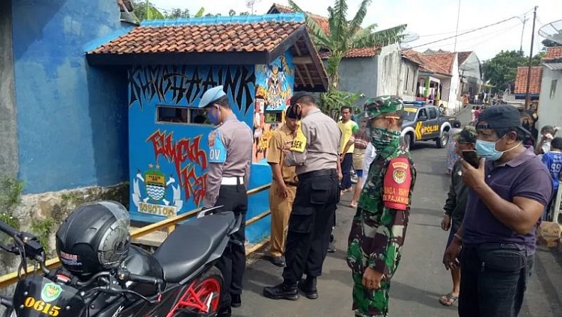 Warga Digegerkan Mayat Bayi Dimakan Biawak di Kuningan, Polisi Buru Orang Tuanya