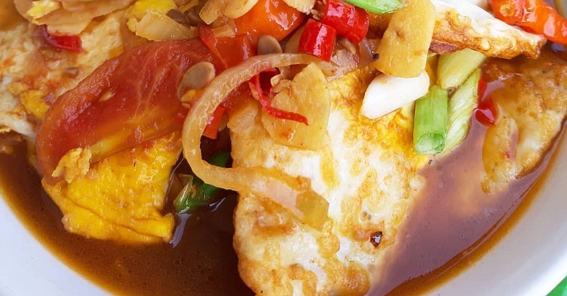 Ide Masak Telur Ceplok Bumbu Tauco, Resepnya Sederhana