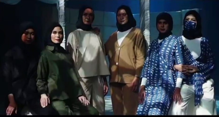 Modest Fashion ISEF 2020 Usung Busana Berkelanjutan, Sandiaga Uno: Beri Ruang untuk Produk Lokal