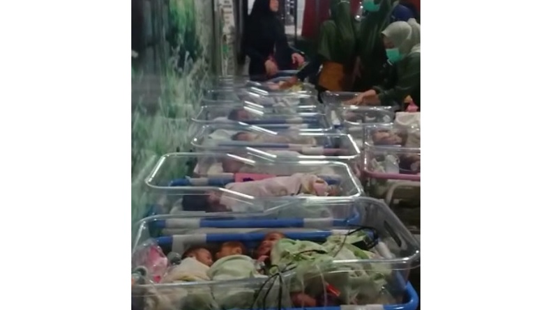 Kebakaran di RS Adjidarmo Lebak, Bayi Dievakuasi ke Luar Ruangan