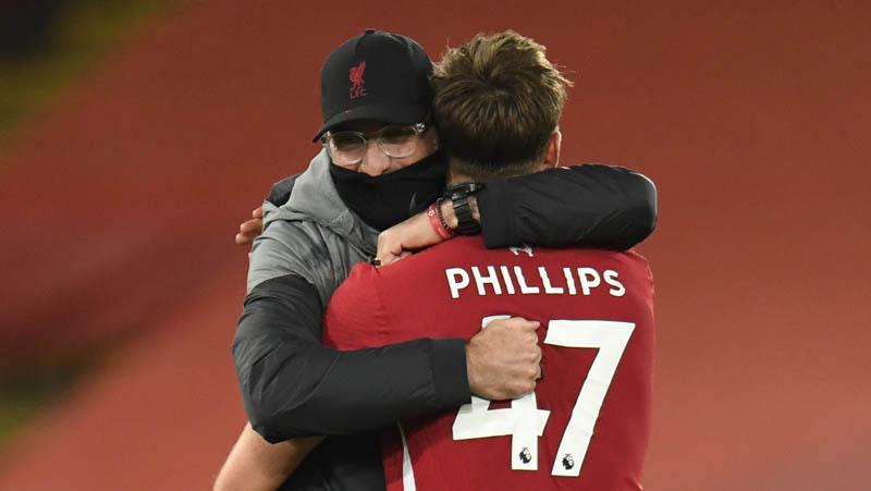 Puji Penampilan Phillips, Klopp: Dia Bukan Messi tapi Monster
