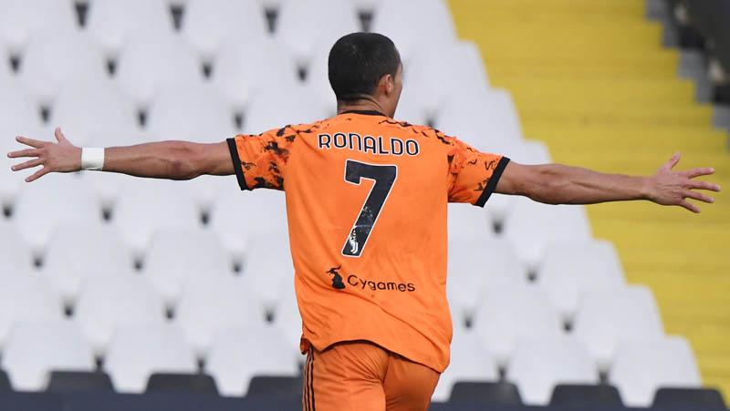 Cristiano Ronaldo Comeback, Juventus Bantai Spezia