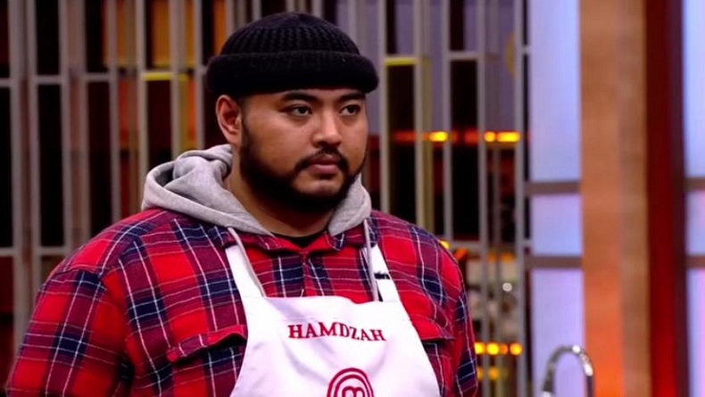 Sempat Kesulitan Ngulek, Hamdzah Menangkan Stop Challenge di MasterChef Indonesia