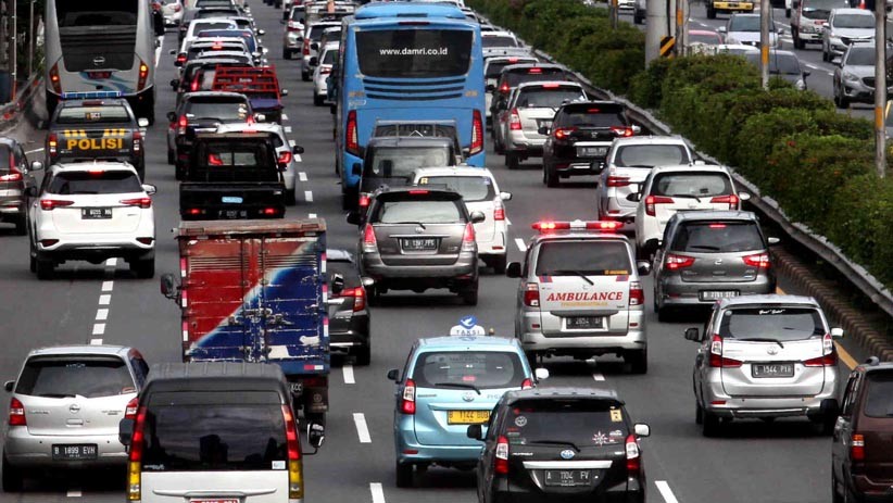 Banyak Simpatisan Jemput Habib Rizieq, Arus Lalin Menuju Bandara Soetta Padat