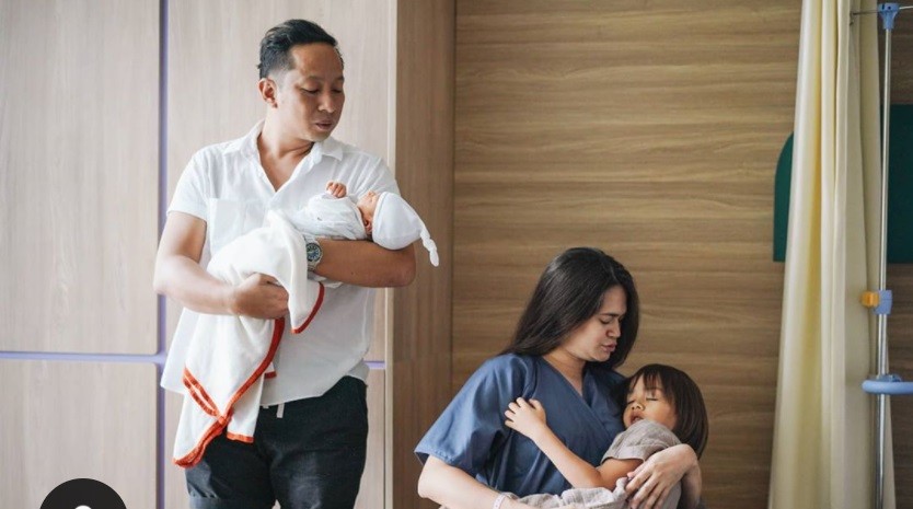 Curtis Ziggy Mars Morscheck, Nama Anak Kedua Ringgo Agus Rahman dan Sabai Morscheck