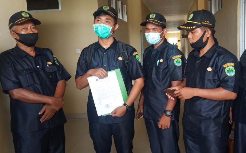 Diduga Selewengkan Dana, Oknum Kades di PALI Dilaporkan ke Polisi