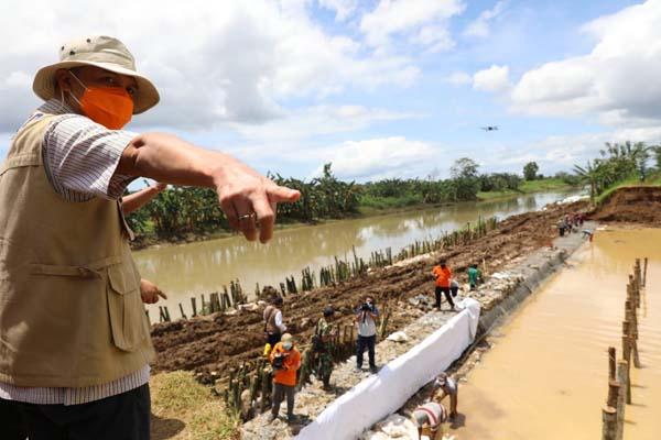 Ganjar Terkejut, Tanggul Jebol Penyebab Banjir Kebumen Ternyata Dilubangi Warga