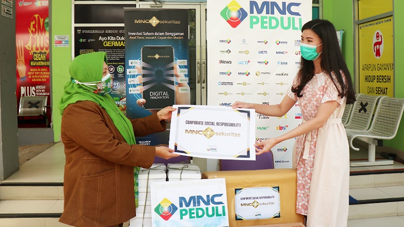MNC Peduli melalui MNC Sekuritas Gelar Aksi Peduli Tenaga Kesehatan Puskesmas Kebon Sirih