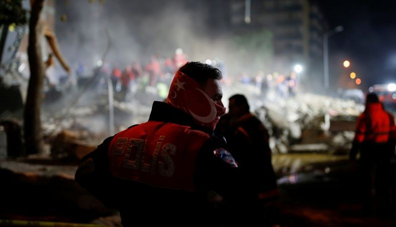 Korban Tewas Gempa di Turki Bertambah, Nyaris 100 Orang