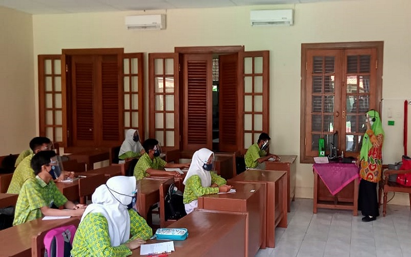 Pembelajaran Tatap Muka di Solo Dimulai, Kepala Sekolah: Siswa Tidak Ada Istirahat