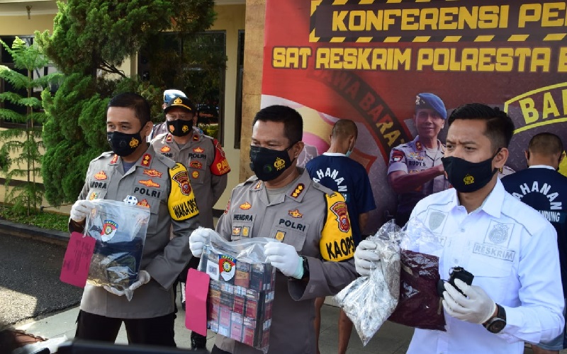 45 Kali Bobol Toko, Sepak Terjang 2 Bandit Berakhir di Polresta Bandung