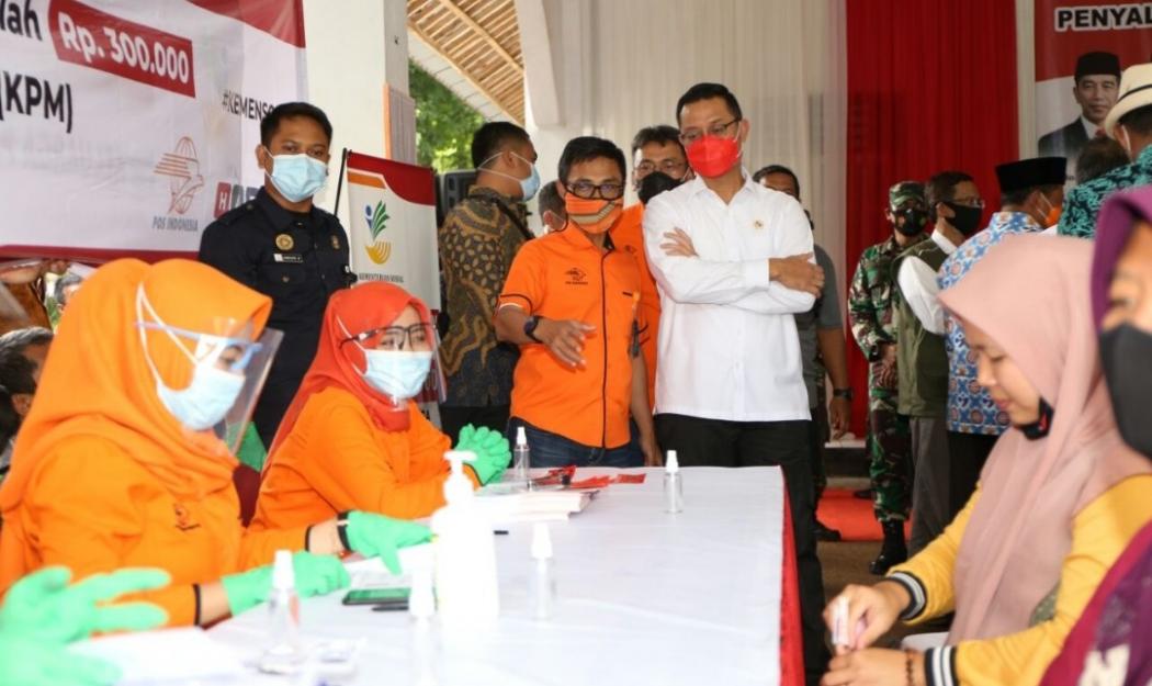 PT Pos Kejar Target Penyaluran Bantuan Sosial Tunai dan Dana Desa Tahap 8