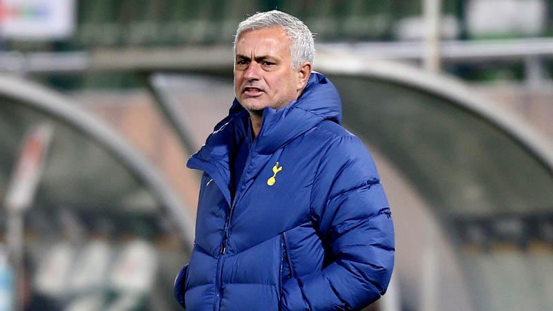 Tottenham Vs Arsenal, Mourinho: Lupakan Statistik
