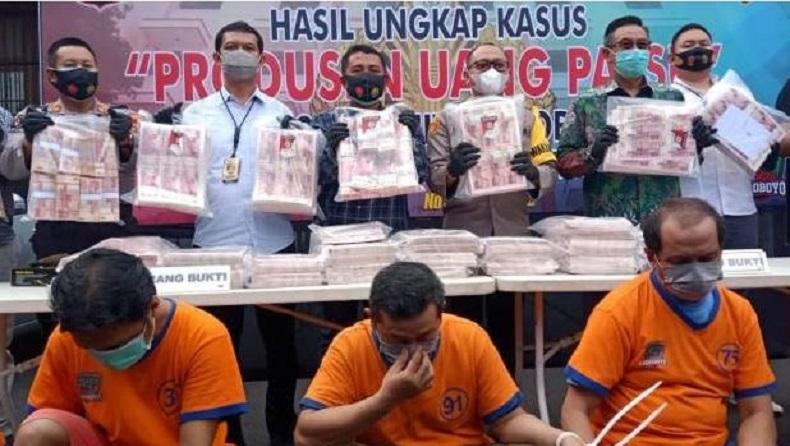 Sindikat Peredaran Upal Lintas Provinsi Diungkap Polrestabes Surabaya, 11 Tersangka Diamankan