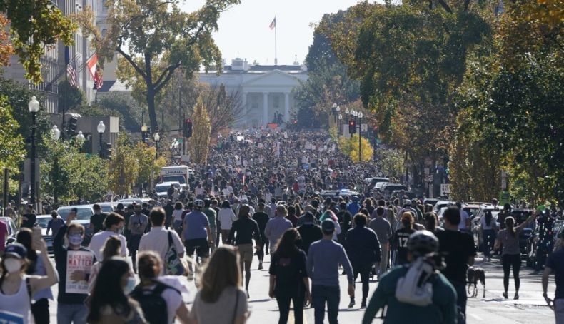 Joe Biden Presiden AS Terpilih, Warga Turun ke Jalan Rayakan Kemenangan