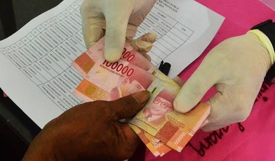 Banyak Daerah Sulit Dijangkau, Bos PT Pos Ungkap Penyaluran BLT Penuh Tantangan