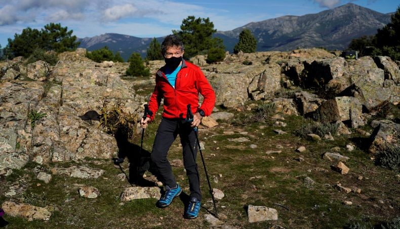 Pria 81 Tahun Akan Mendaki Beberapa Gunung di Nepal demi Lansia Korban Covid-19