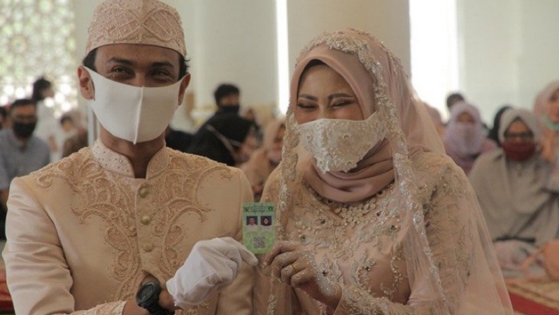 Doa untuk Pengantin Baru Arab dan Latin Sesuai Sunnah Beserta Artinya