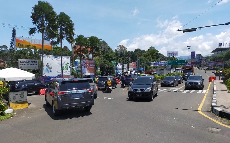 Massa Pendukung Habib Rizieq Bubar, Simpang Gadog Dibuka 2 Arah