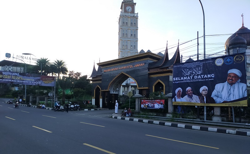 Habib Rizieq ke Puncak Bogor, Pendukung Berdatangan sejak Pagi Buta