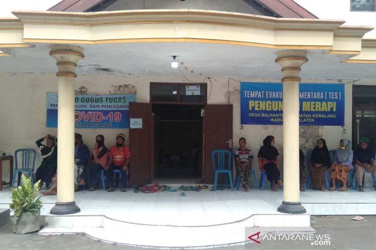 Jumlah Pengungsi Merapi di Desa Balerante Klaten Terus Bertambah